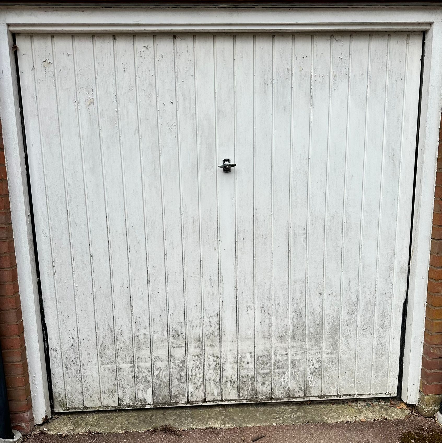 Garage Door Replacements in Hampshire